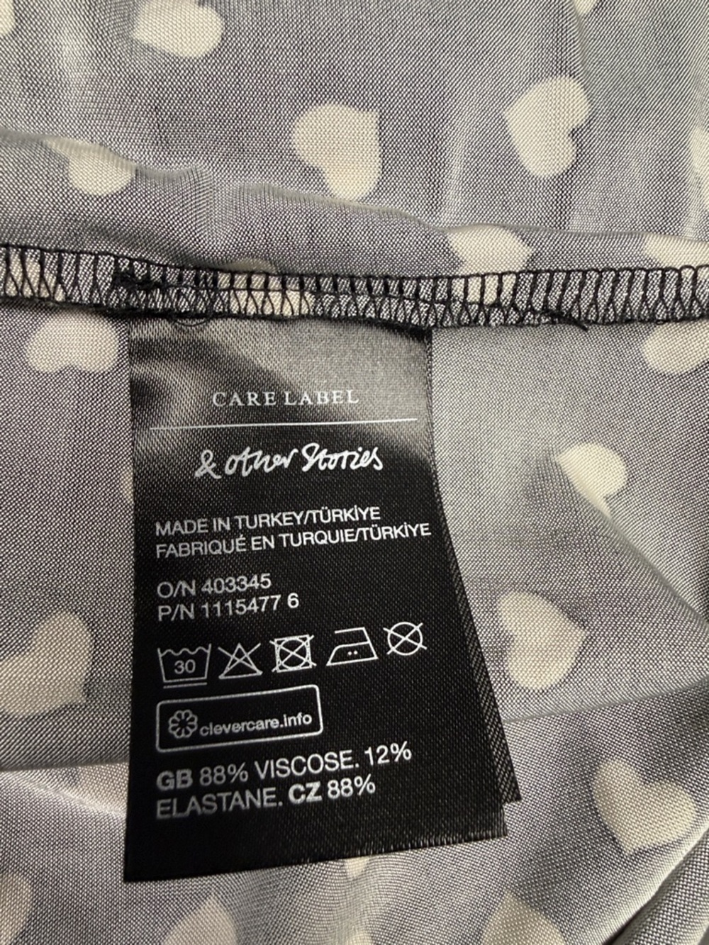 & Other Stories Black Long-Sleeve Dress with Cream Heart Print - Picture 7 of 7